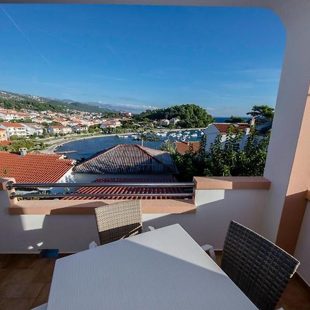 Apartments And Rooms Bolero Rab Town Exterior foto