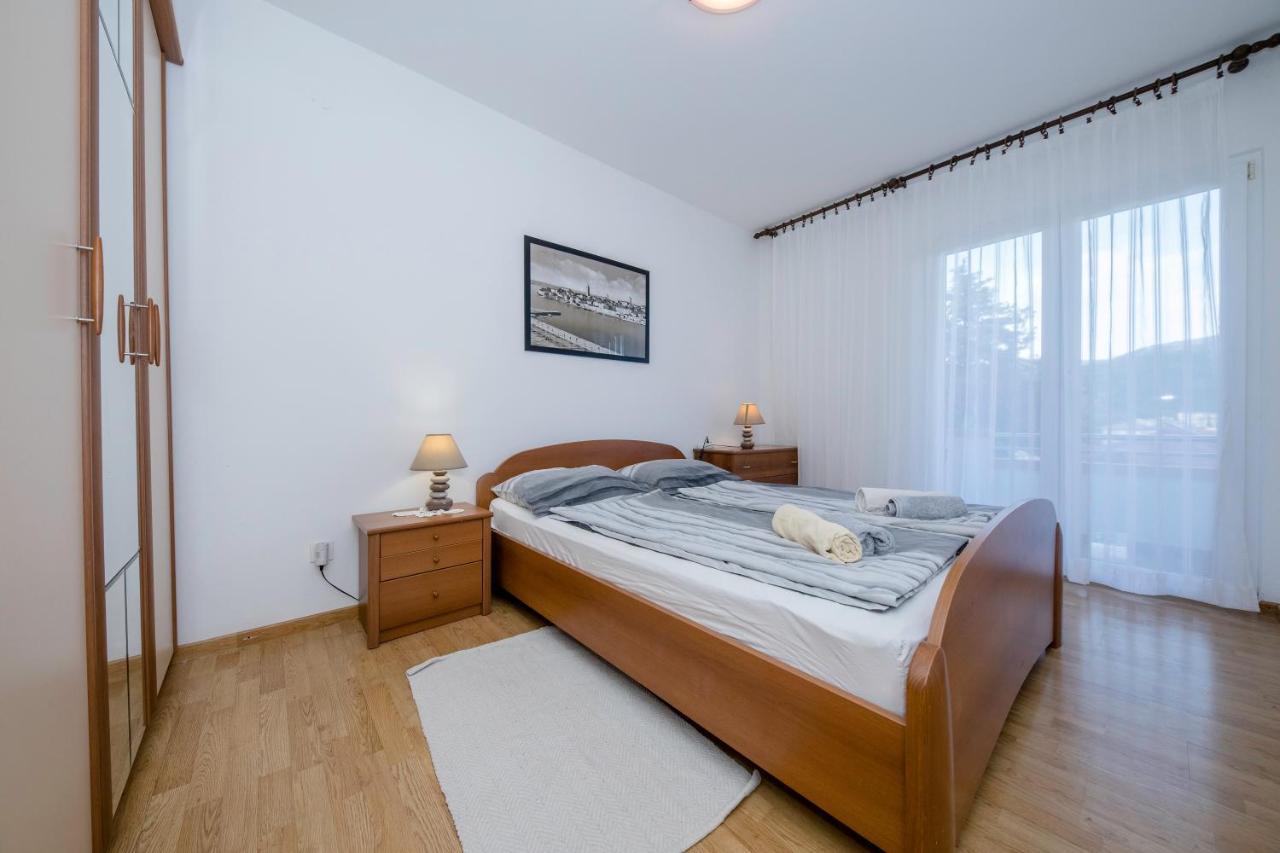 Apartments And Rooms Bolero Rab Town Exterior foto
