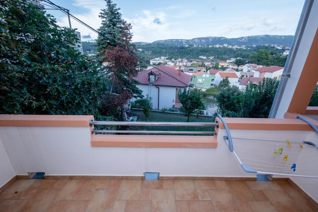 Apartments And Rooms Bolero Rab Town Exterior foto
